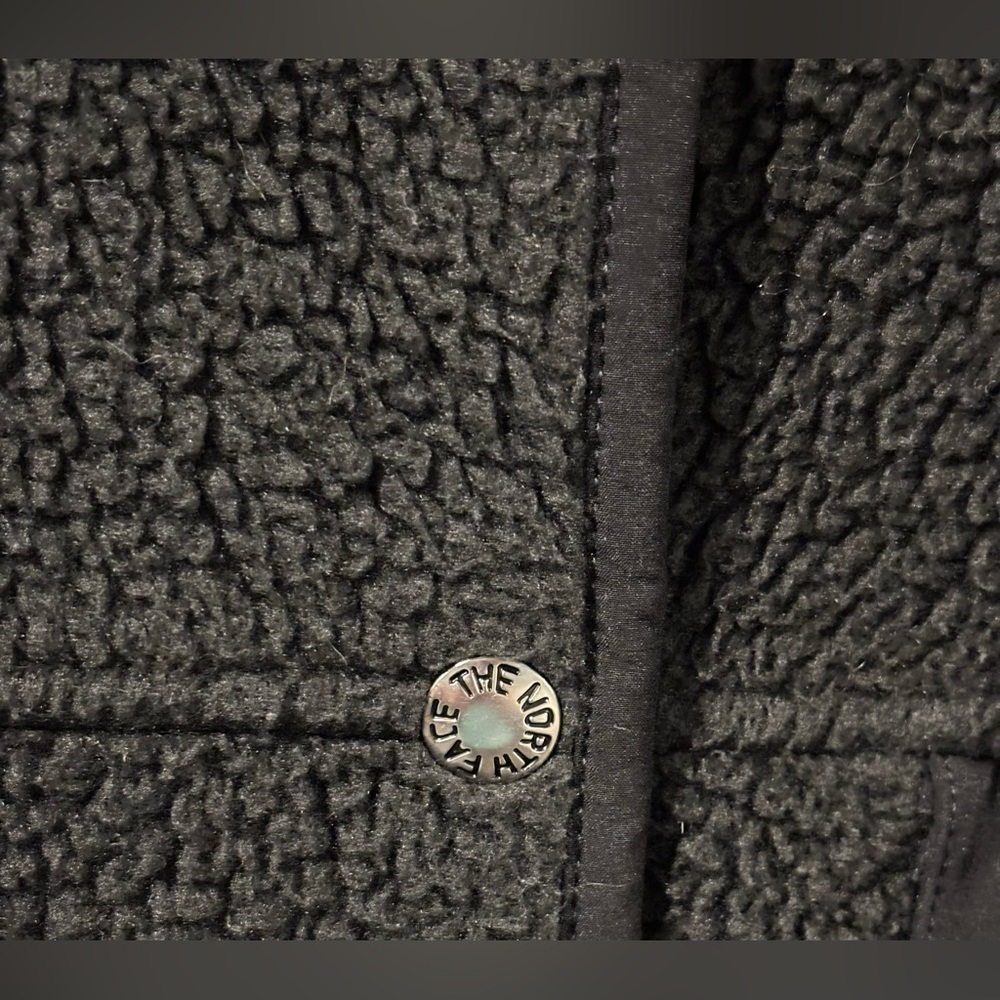 The North Face Cragmont Fleece Snap Button Jacket - Picture 3 of 8